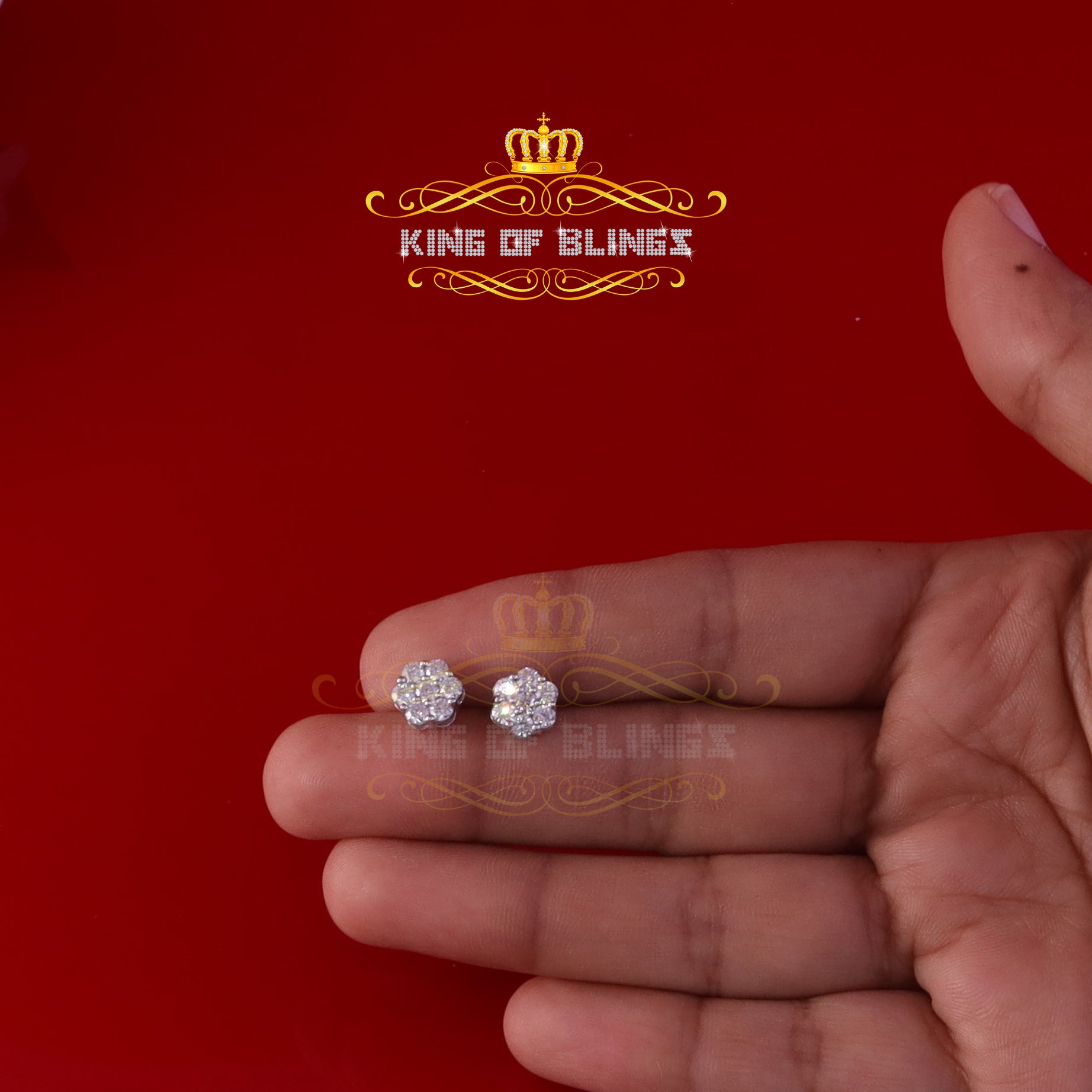 King of Bling's Men's/Womens 925 Silver White 1.00ct VVS 'D' Moissanite Floral Stud Earrings KING OF BLINGS
