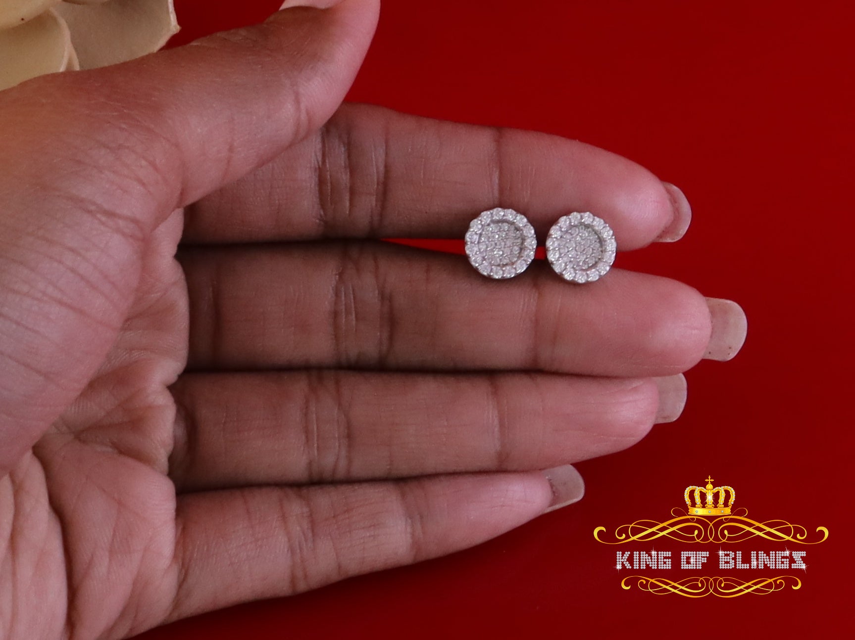 King of Bling's 925 White Silver 0.66ct VVS 'D' Moissanite Round Stud Earring Men's/Womens King of Blings