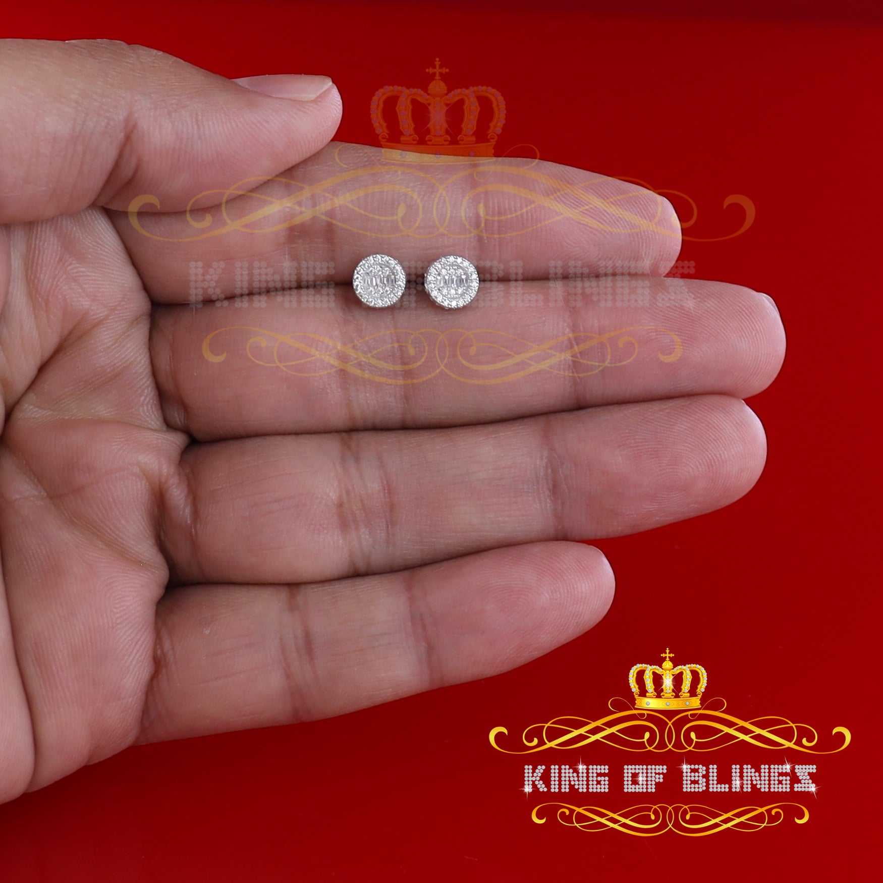 King of Blings- Aretes Para Hombre 925 White Silver 0.54ct Cubic Zirconia Round Women's Earrings KING OF BLINGS