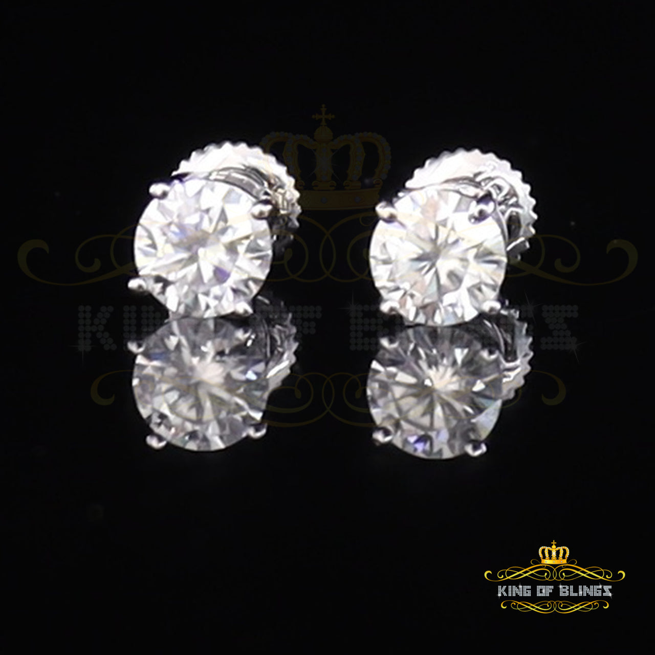 King of Bling's Men's & Women's 925 Silver White 0.66ct VVS 'D' Moissanite Stud Stud Earrings KING OF BLINGS