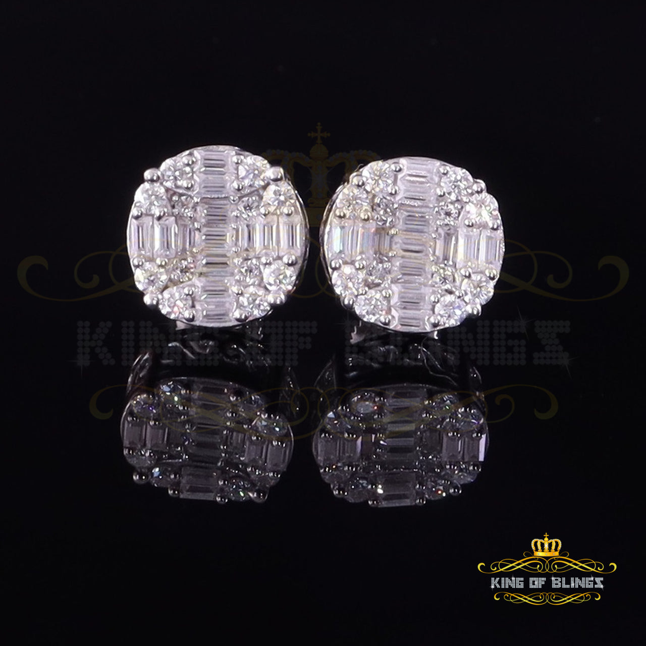 King of Bling's Mens/Womens 925 Silver White 1.50ct VVS 'D' Moissanite Stud Round Earrings KING OF BLINGS