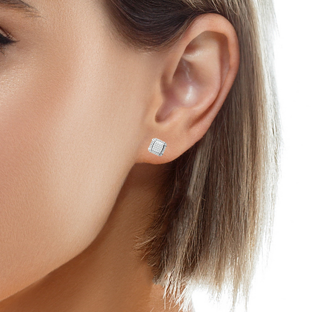 King Of Bling's 0.25ct Diamond 925 stud Sterling Silver White Square Earring For Men / Women KING OF BLINGS
