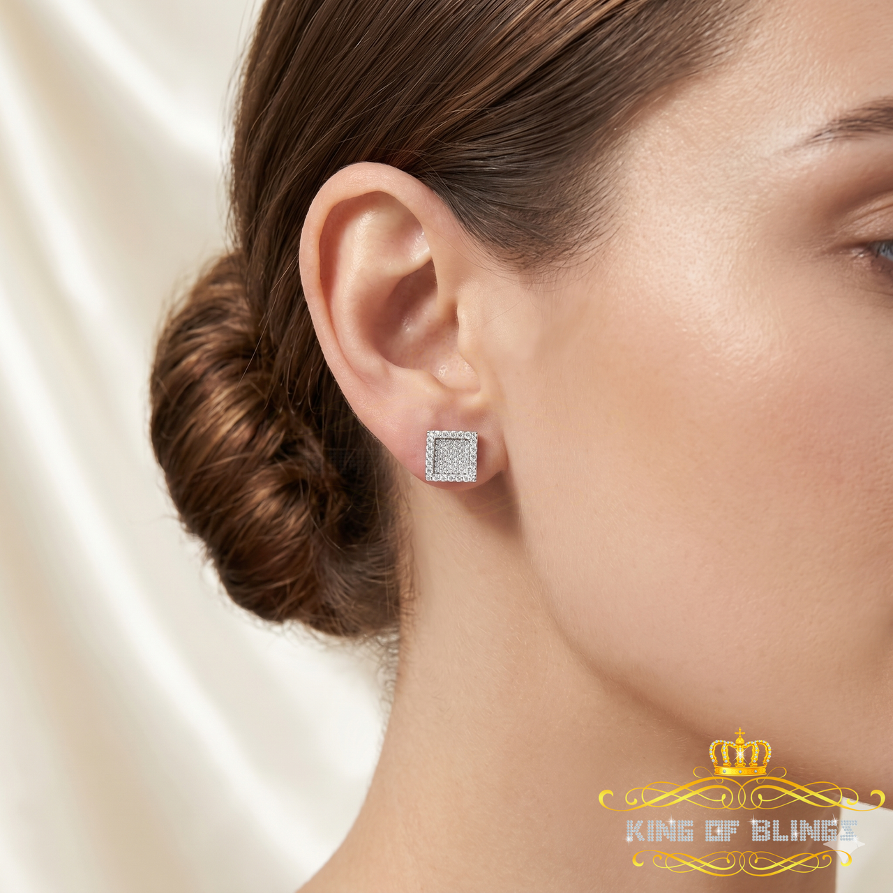 King  of Bling's 925 Yellow Silver 1.00ct VVS 'D' Moissanite Square Stud Earring Men's/Womens