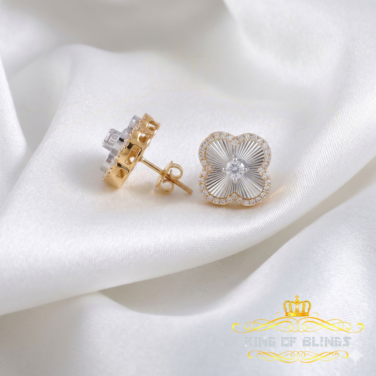 King  of Bling's 925 Yellow Silver0.66ct VVS 'D' Moissanite Square Stud Earring Men's/Womens