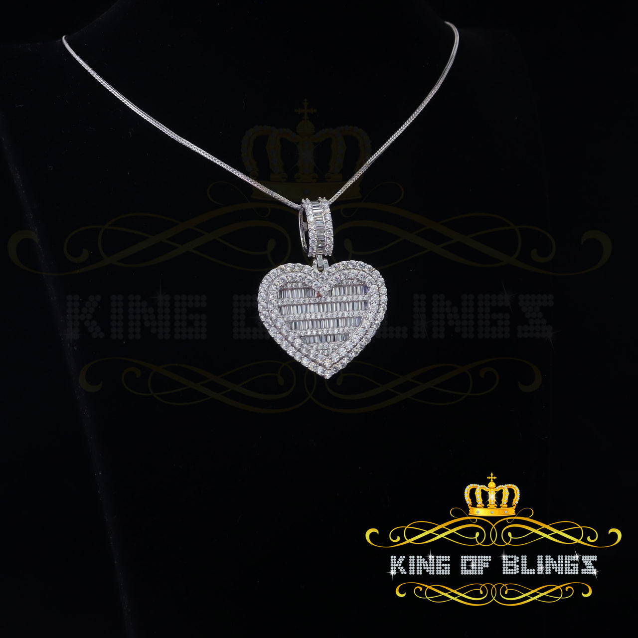King Of Bling's Sterling Silver Beautiful 15.74ct Cubic Zirconia Pendant White Heart Shape