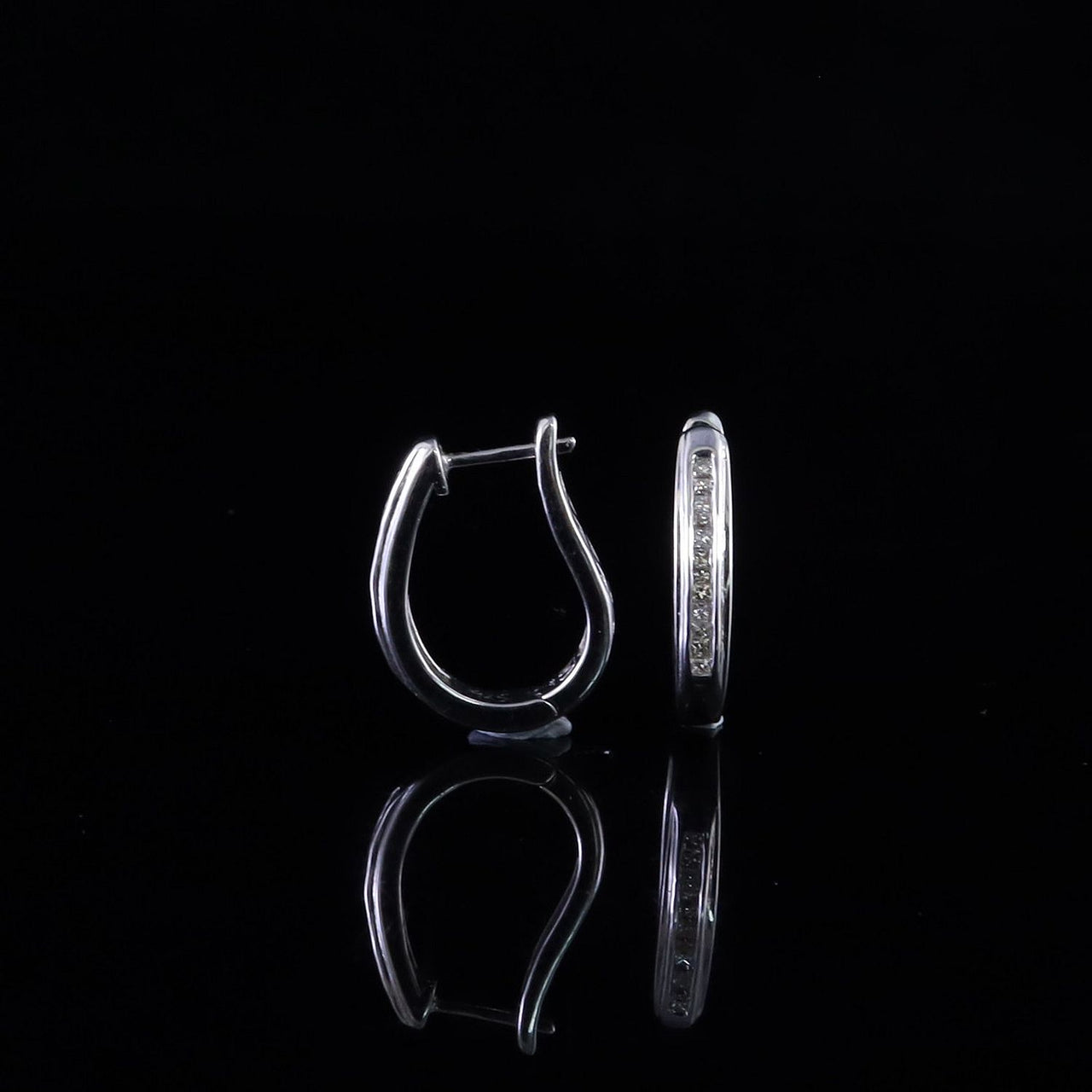 King Of Bling's 0.33ct Diamond 925 Sterling Silver White Hoop Stud Earrings For Men's / Women's