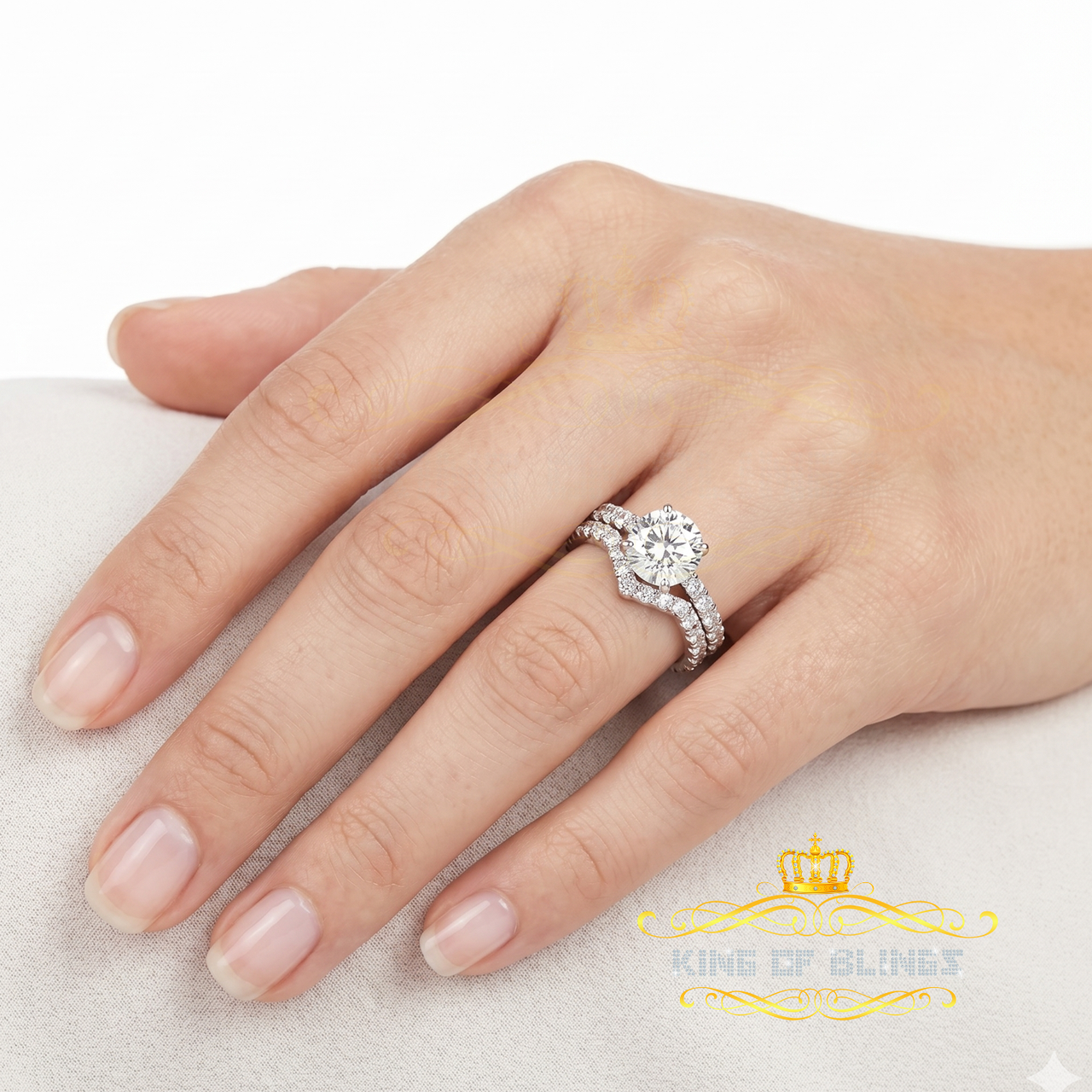 King of Bling's White 7.00ct Moissanite 925 Silver Mens/Women Bridal Rings Oval Shape Size 8 KING OF BLINGS