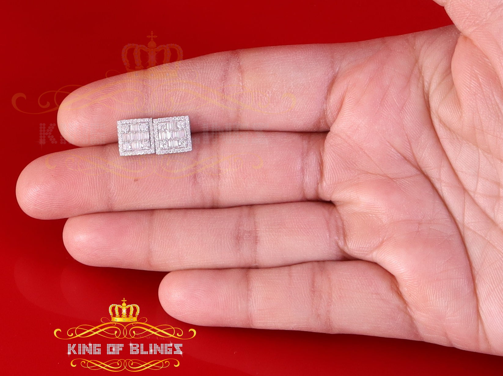 King of Bling's Men's/Women's 925 Silver White 1.00ct VVS 'D' Moissanite Square Stud Earrings KING OF BLINGS