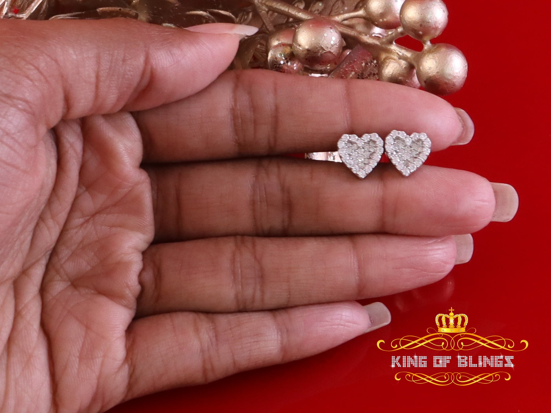King of Bling's 925 White Silver 0.66ct VVS 'D' Moissanite Heart Stud Earring Men's/Womens King of Blings